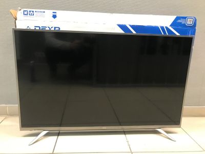 Лот: 14754871. Фото: 1. Телевизор Dexp f43b8000h (Л70). Телевизоры