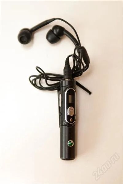 Лот: 2809272. Фото: 1. Стерео bluetooth-гарнитура SonyEricsson... Красноярск