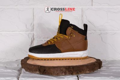 Лот: 10071858. Фото: 1. Кроссовки Nike Lunar Force 1 Duckboot... Кеды, кроссовки, слипоны