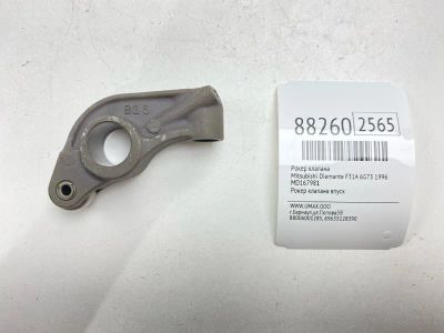 Лот: 22873761. Фото: 1. Рокер клапана Mitsubishi Diamante... Двигатель и элементы двигателя