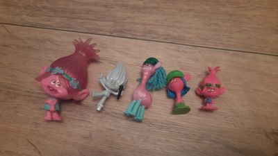 Лот: 20518473. Фото: 1. Тролли trolls игрушки из киндера. Куклы и аксессуары