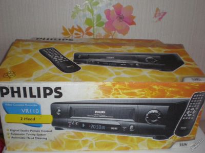 Лот: 5628422. Фото: 1. Видеомагнитофон Philips.На запчасти... Видеомагнитофоны