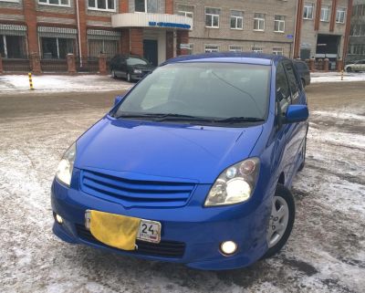 Лот: 4818240. Фото: 1. Продам Toyota Spacio 2001г, 1... Автомобили