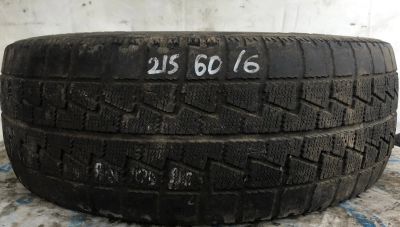 Лот: 14718773. Фото: 1. Шина 215/60 R16 215/60/16 Toyo... Шины
