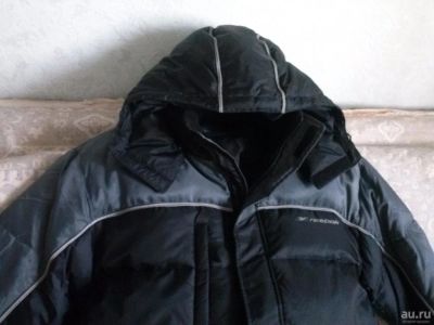 Лот: 8829716. Фото: 1. Продам пуховик reebok. Верхняя одежда