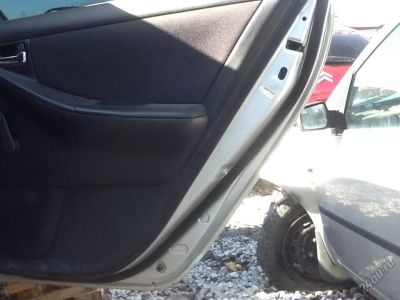 Лот: 5682425. Фото: 1. Дверь задняя левая Corolla 120. Кузов