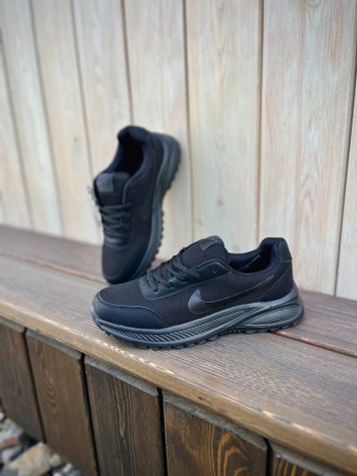 Лот: 25670384. Фото: 1. Кроссовки Nike. Кеды, кроссовки, слипоны