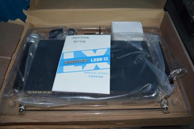 Лот: 9903235. Фото: 1. Shure LX88-2. Два радио-микрофона... Эстрадная акустика и усилители