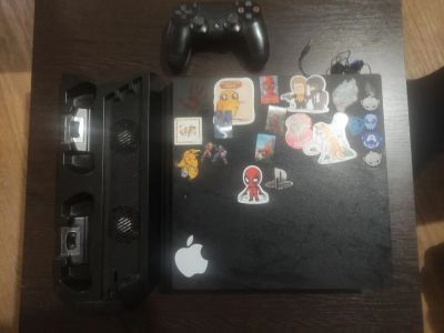 Лот: 19504130. Фото: 1. Playstation 4 PRO CUH-7108B. Игровые приставки, консоли