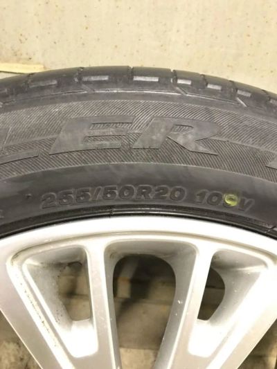 Лот: 11337386. Фото: 1. Bridgestone dueler H/P sport 255... Шины
