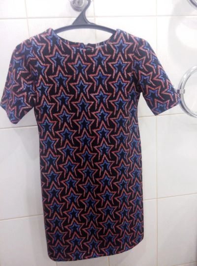 Лот: 8752560. Фото: 1. Платье на праздник ZARA. Платья