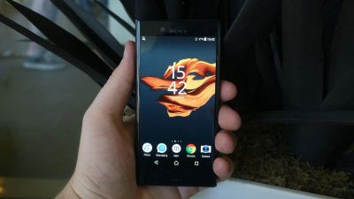 Лот: 10979719. Фото: 1. Sony Xperia X Compact черный,на... Смартфоны
