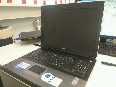 Лот: 15328799. Фото: 1. ноутбук Asus A7Use. Ноутбуки