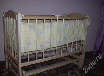 Лот: 199574. Фото: 1. Продам детскую кроватку-маятник. Другое (дети растут)