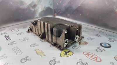 Лот: 24307171. Фото: 1. Поддон Volvo V40 B4204T3 9189158. Двигатель и элементы двигателя