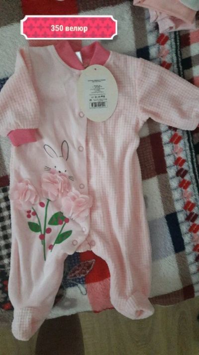 Лот: 11466225. Фото: 1. Продам новые вещи на малышку. Костюмы, пиджаки, комбинезоны