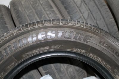 Лот: 3879393. Фото: 1. Шины Bridgestone B250 195/65/15. Шины