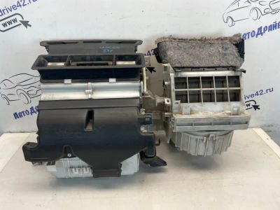Лот: 24567155. Фото: 1. корпус отопителя Mitsubishi Lancer... Двигатель и элементы двигателя