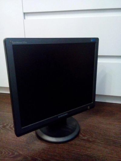 Лот: 10887681. Фото: 1. Samsung SyncMaster 931BF (черные... ЖК-мониторы