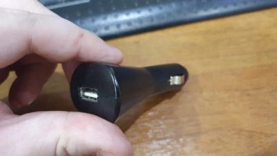 Лот: 17544345. Фото: 1. Зарядка USB от прикуривателя. Электроприборы для автомобиля