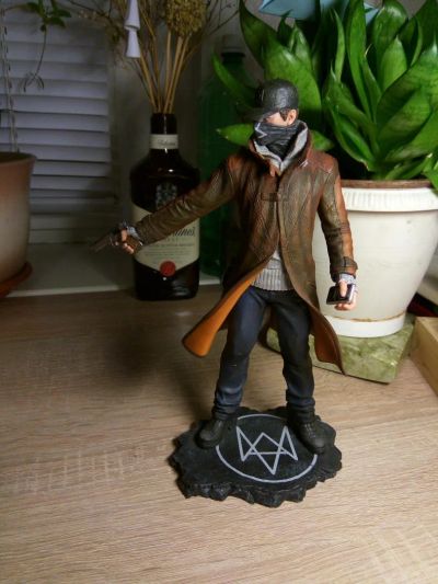 Лот: 8274710. Фото: 1. Фигурка Watch Dogs Эйден Пирс. Фигурки, статуэтки