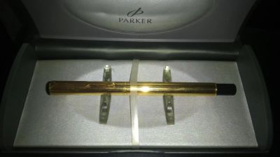 Лот: 6325611. Фото: 1. Ручка Parker. Ручки, карандаши, маркеры