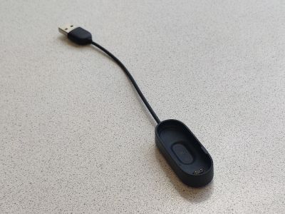 Лот: 20588610. Фото: 1. Зарядное устройство mi band 4... Зарядные устройства, блоки питания, адаптеры сетевые для смартфонов