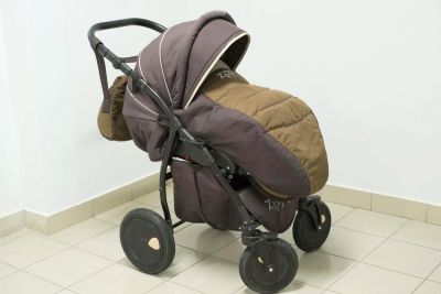 Лот: 7579328. Фото: 1. Tutis Zippy 2 в 1. Коляски