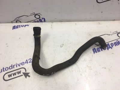 Лот: 21715744. Фото: 1. патрубки отопителя Audi A4 8D5. Двигатель и элементы двигателя
