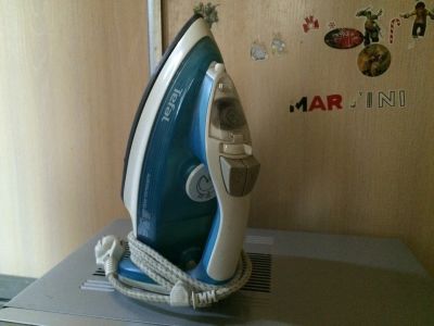 Лот: 15886363. Фото: 1. Утюг Tefal. Утюги, парогенераторы, отпариватели