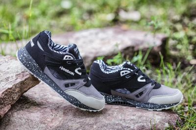 Лот: 10228910. Фото: 1. Reebok Ventilator T. Кеды, кроссовки, слипоны