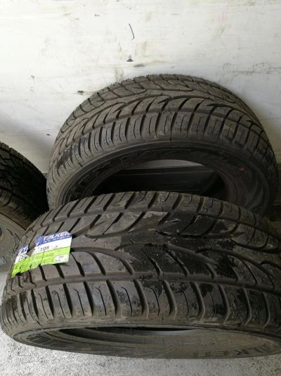 Лот: 11395087. Фото: 1. Автошины R 17 275/60 111H Falken... Шины