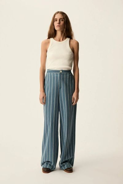 Лот: 25056432. Фото: 1. Брюки LaRedoute. Другое (одежда, обувь, галантерея)