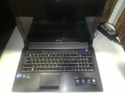 Лот: 10349963. Фото: 1. Ноутбук ASUS N53J в отличном состоянии. Ноутбуки