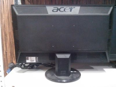 Лот: 4472148. Фото: 1. Монитор Acer V223HQBb 22 дюйма. ЖК-мониторы