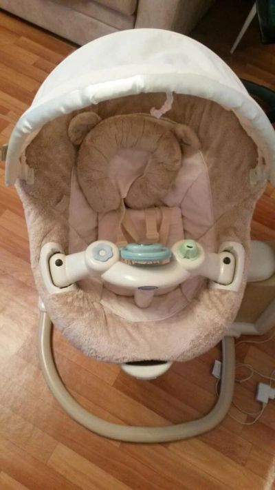 Лот: 7845875. Фото: 1. Качель Graco Sweetplace. Ходунки, прыгунки, качели