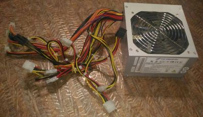 Лот: 12051443. Фото: 1. Блок питания FSP ATX 400w P4 400... Корпуса, блоки питания