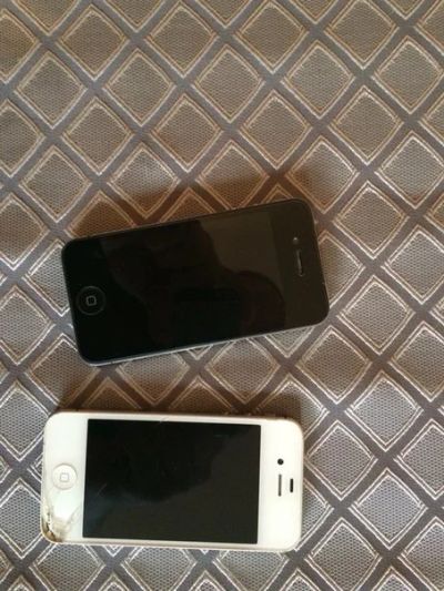 Лот: 6270831. Фото: 1. IPhone 4 8gb с рубля!!!. Смартфоны