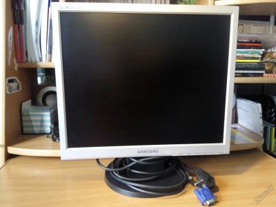 Лот: 5608169. Фото: 1. Монитор Samsung SyncMaster 720N... ЖК-мониторы