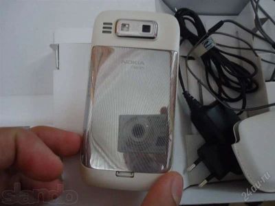 Лот: 2333741. Фото: 1. только сегодня nokia e72. Смартфоны