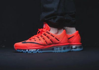 Лот: 10094942. Фото: 1. Кроссовки Nike 2016 оранжевые. Кеды, кроссовки, слипоны