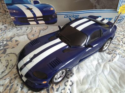 Лот: 17214811. Фото: 1. Dodge Viper на радиоуправлении. Автомоделизм