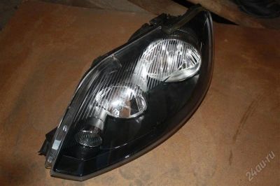 Лот: 1308116. Фото: 1. Фара Volkswagen Golf. Оптика и освещение