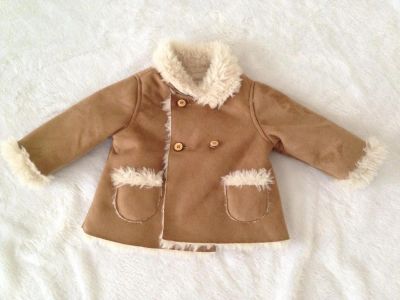 Лот: 4710089. Фото: 1. Дубленочка Zara для малышей. Верхняя одежда