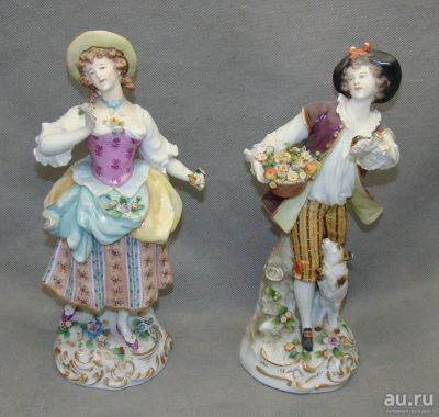 Лот: 17148333. Фото: 1. Скульптуры фигурки фарфоровые... Другое (антиквариат)