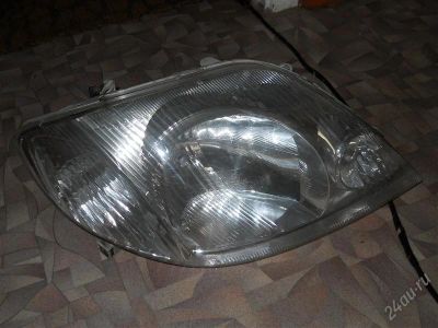 Лот: 2428538. Фото: 1. Фара Toyota Fielder,Runx,Alex... Оптика и освещение