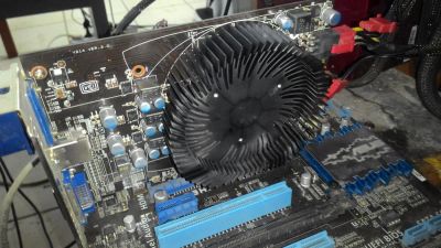 Лот: 6553527. Фото: 1. Видеокарта MSI 6770. Видеокарты