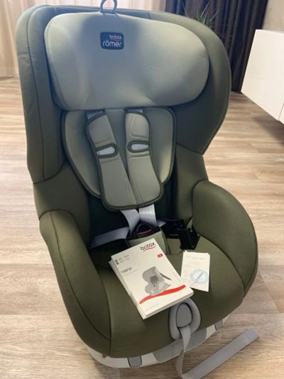 Лот: 17637264. Фото: 1. Автокресло britax romer trifix... Детские автокресла