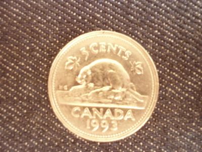 Лот: 11122292. Фото: 1. 5 центов 1993г Канада. Америка