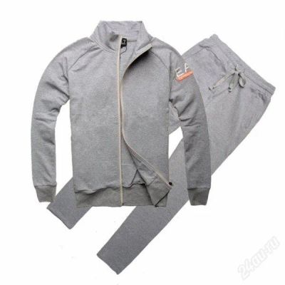 Лот: 2642735. Фото: 1. Спортивный костюм Emporio Armani... Другое (спортивная одежда)